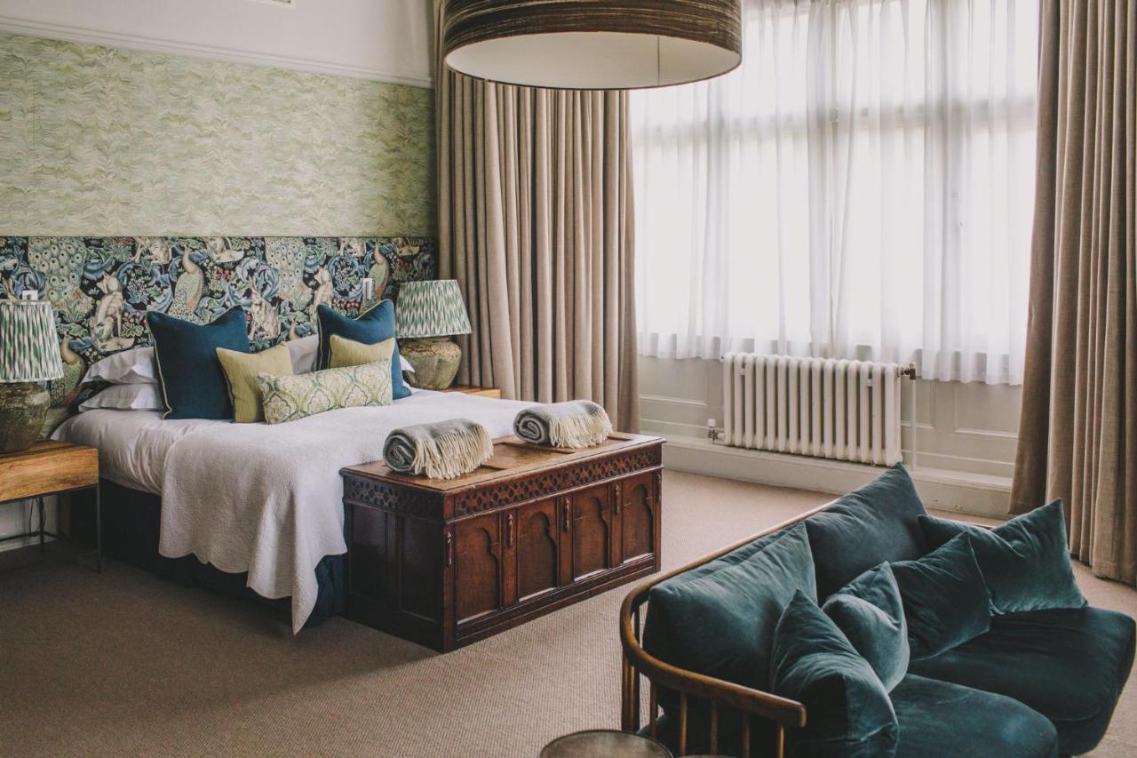 Гостевой дом Hampton Manor Экстерьер фото
